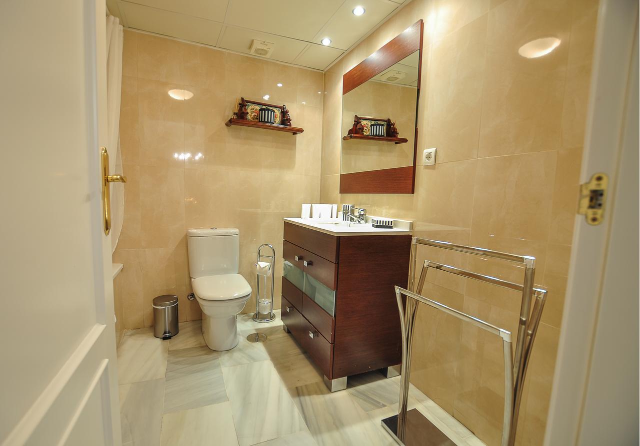 דירות מאלגה Acogedor Apartamento Junto A Calle Larios By Renthas מראה חיצוני תמונה